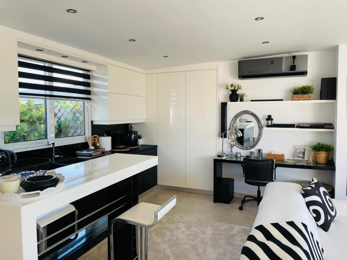 Sea View Luxury Studio Palaio Faliro Athens Exterior photo